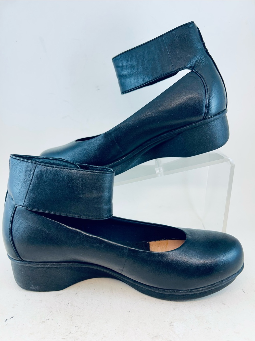 Dansko Black Leather Lulu Ankle Strap Low Wedges size 36 5.5 6 NO INSOLES - Picture 4 of 11